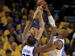 九游体育-从转会期亚特兰大调整名单以备NBA季后赛到圣安东尼奥马刺围绕意大利杯临场应变，今夜巴黎圣日耳曼状态回暖的简单介绍